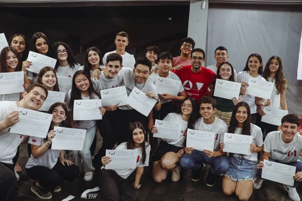 capa-academix-4